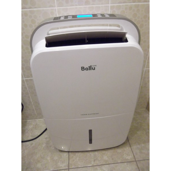 Осушитель воздуха Ballu Home Express BDM-30L | Ионизация | Ароматизация | 30 л/сутки